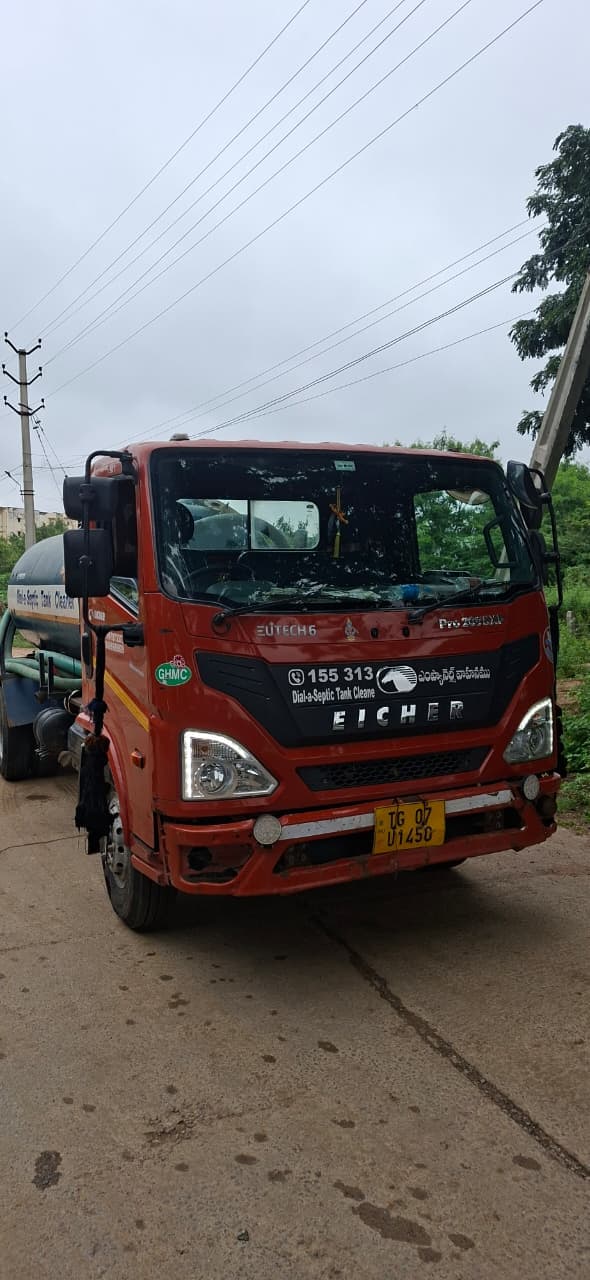 Professional Waste Management Vehicle